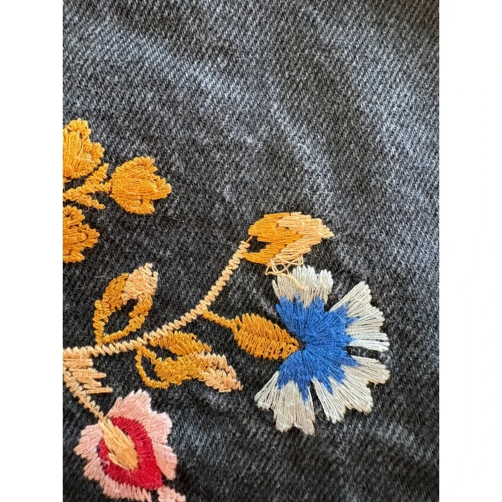Topshop Moto Black‎ Denim Floral Embroidered Mini Skirt Boho Size 4